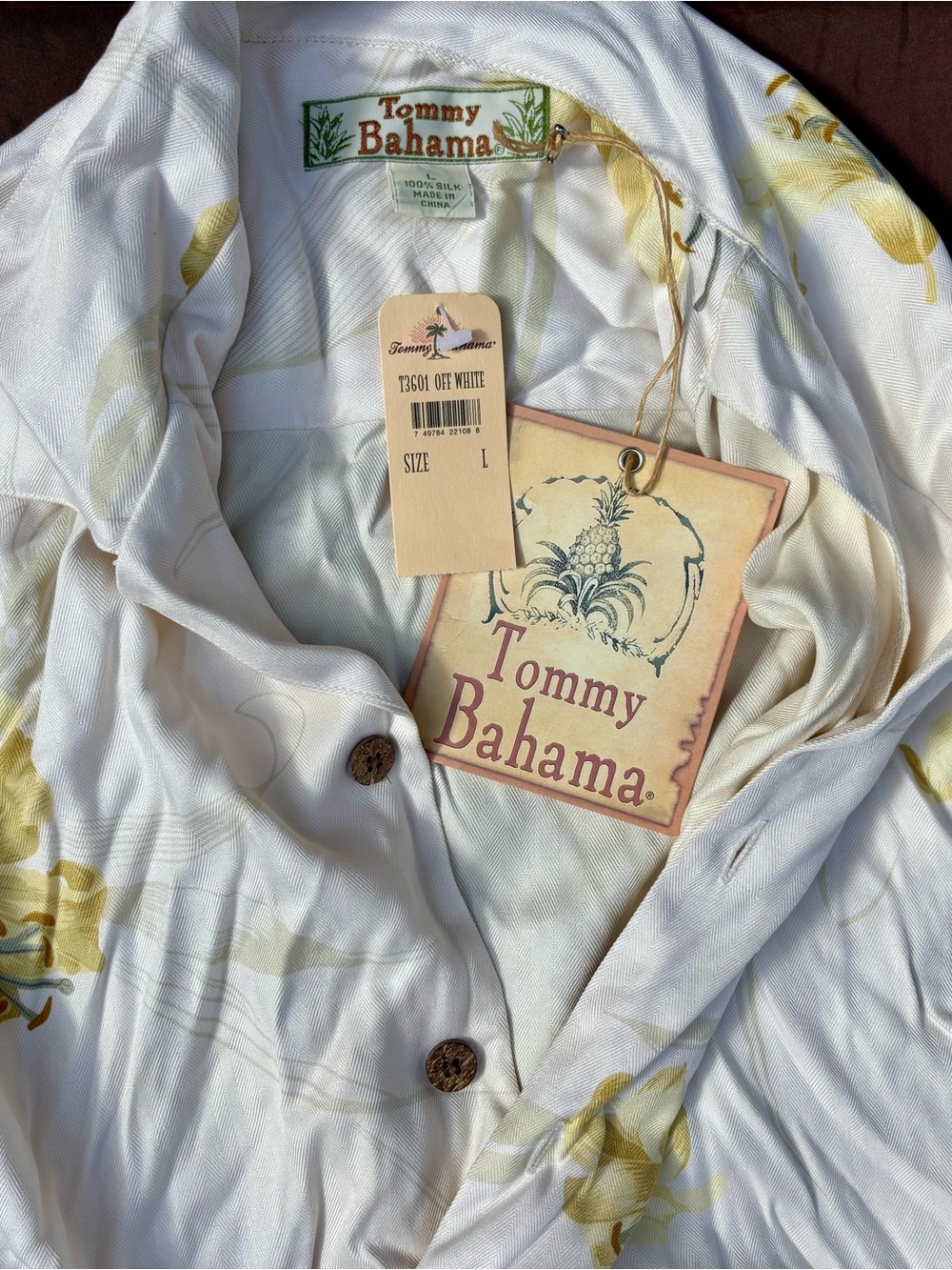 Tommy Bahama Off White Silk Shirt with Pale Yellow Floral Accents FEELS LIKE XL